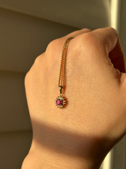 Vintage 18k Gold Oval Ruby Diamond Halo Charm