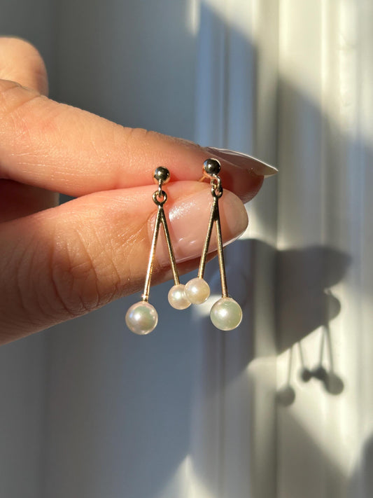 14k Gold Akoya Pearl Drop Earrings: Elegant Dangle Jewelry