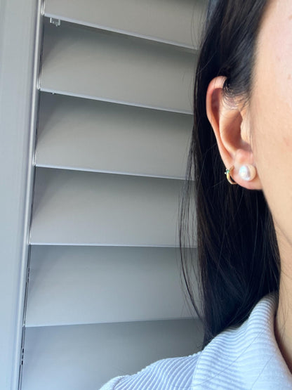 14k Solid Gold Pearl Studs: Pink Undertone Freshwater Pearls