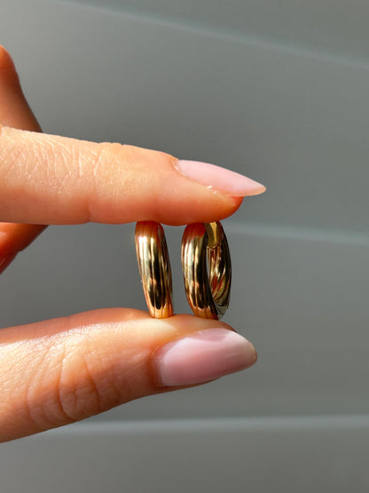 10k Solid Yellow Gold Small Chubby Hoop Earrings, Ribbed Hoops, Rope Hoops, Chunky Gold Hoops, Fluted Hoops Earrings, Chubby Gold Hoops