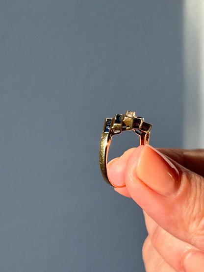 Vintage Art Deco Inspired 18k Gold Diamond & Sapphire Ring - Geometric Zig Zag Design
