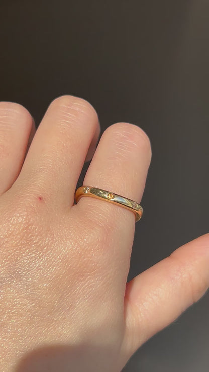 18k Orange Saphire and Diamond Wavy Stacking Ring: US Size 6.25