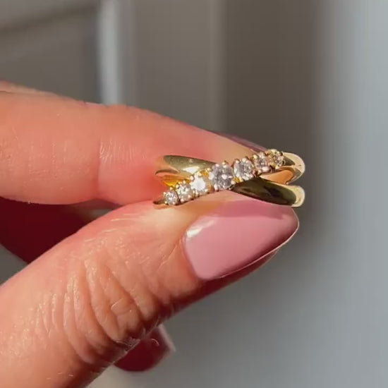 Vintage 18k Yellow Gold Criss Cross Diamond Ring: By Japanese designer Mikimoto, Size 5.75