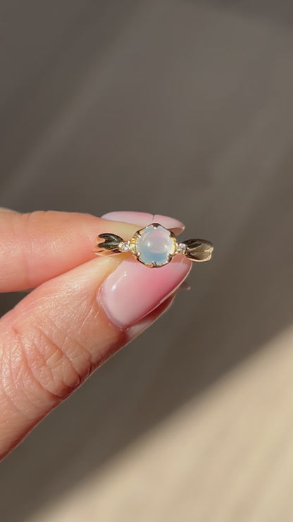 Vintage 18k Moonstone Ring: US Size 5.75